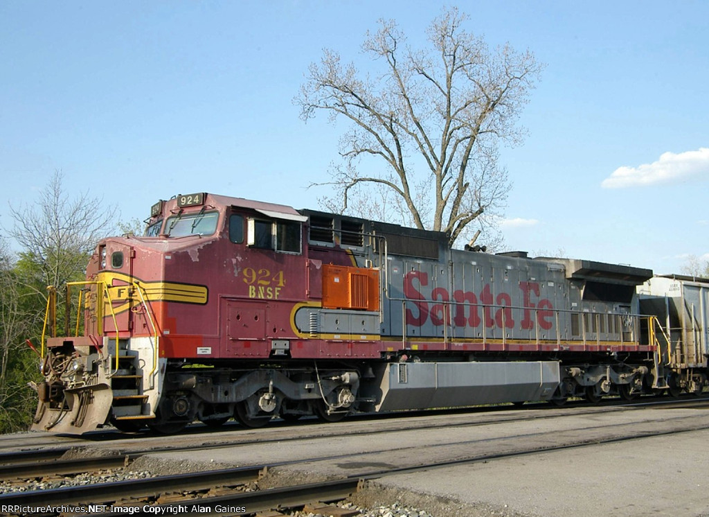 BNSF 924